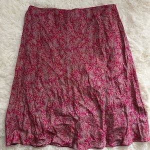 Gap mini skirt size xl, silk-like material